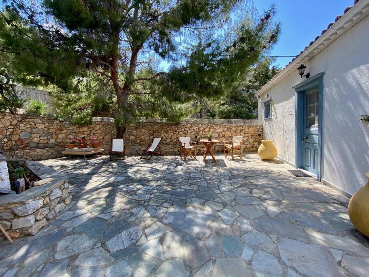 Pine Trees And Sea View Houses In Hydra - Daphne, Chloe, Myrto, Eleni ภายนอก รูปภาพ